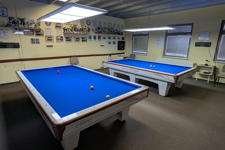 Neue Tische f&uuml;r die Billard-Abteilung aus S&uuml;dkorea